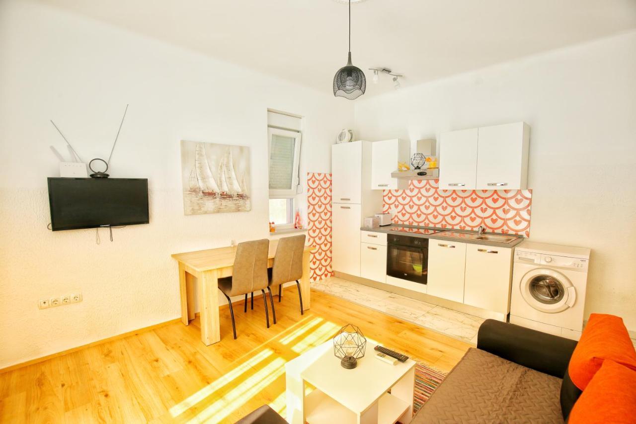 Family Apartment Риека Экстерьер фото