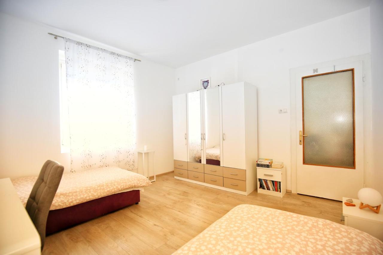 Family Apartment Риека Экстерьер фото